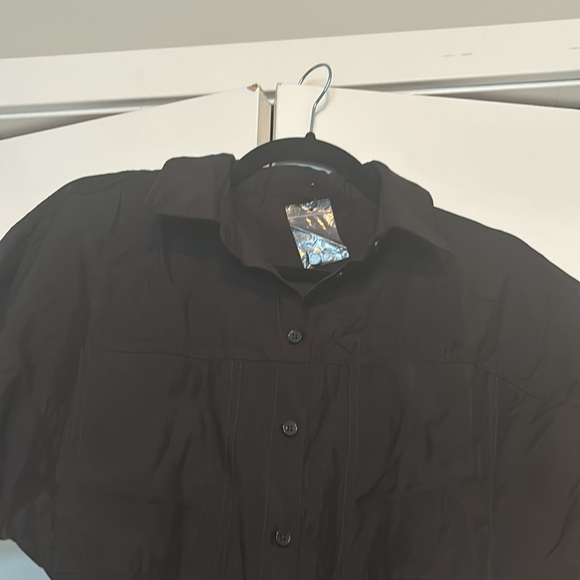 Short Sleeve Button-up Shirt Dress - Picture 3 of 5